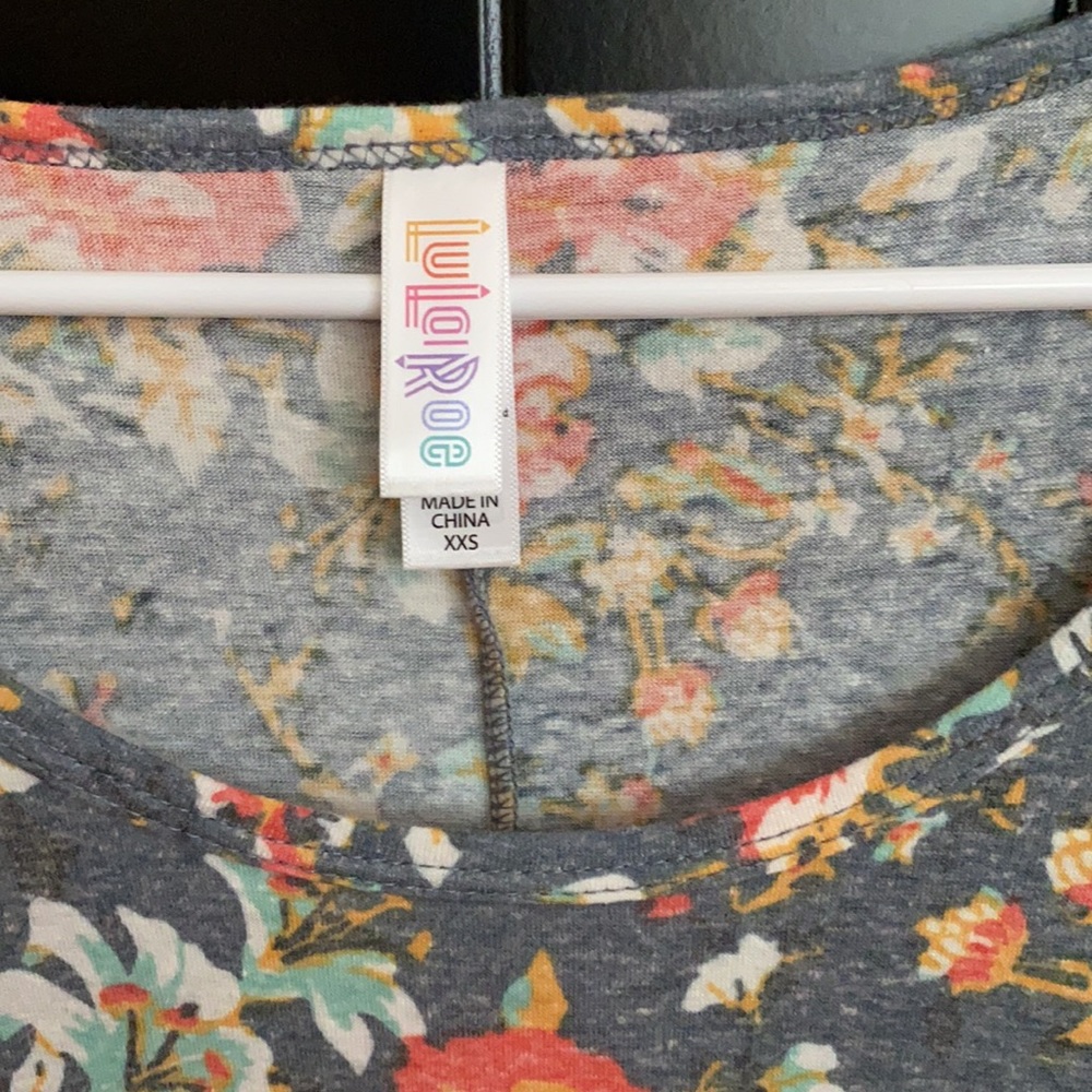 Lularoe “Perfect T” - Picture 3 of 6